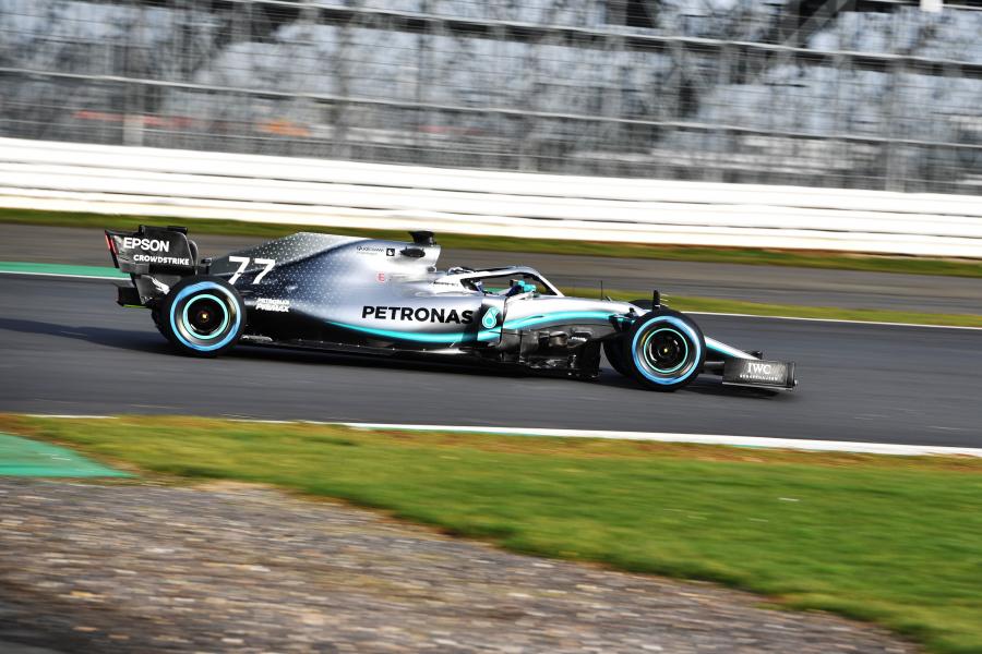  Mercedes-AMG F1 W10 EQ Power+ 2019 года  (фото 6 из 31)